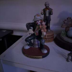EKJ Figurine “The Violinist” Collectible Flambro Imports